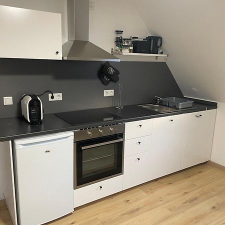 Moderne Ferienwohnung In Gelsenkirchen-Schalke Fuer 1 Bis 7 Personen Mit Terrasse, Ideal Fuer Gruppen & Stadionbesuche 외부 사진